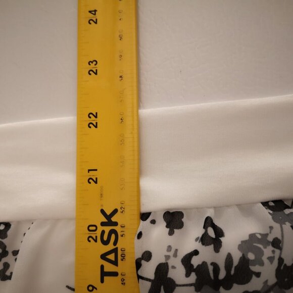 Ispiri Ladies Size Large Sheer Blouse with Attached Tank Top Underneath - Picture 8 of 9